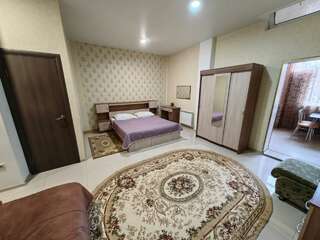 Гостиница Art Home Сочи 2-комнатные апартаменты стандарт-12