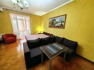 Гостиница Art Home Сочи Апартамент пятиместный-1